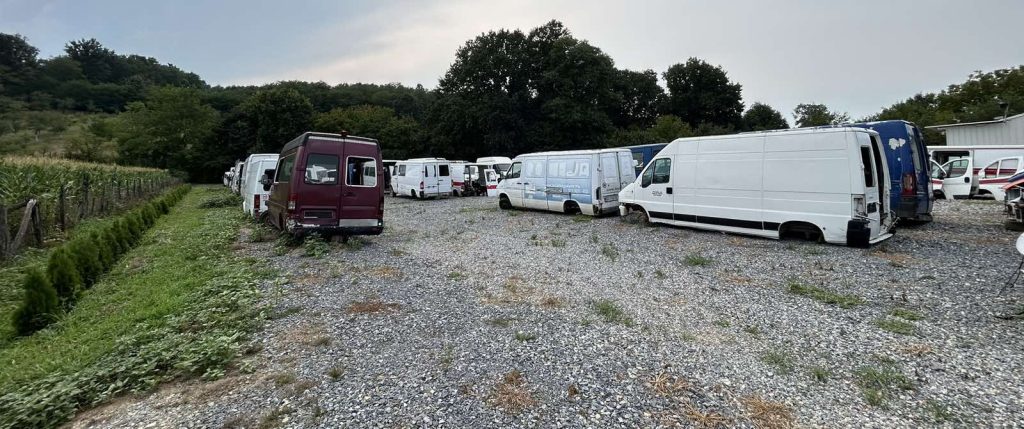 Kombi delovi delovi za sva kombi vozila Srbija
